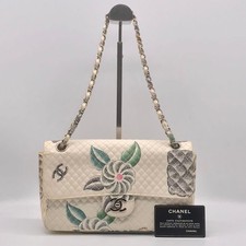 CHANEL Matelasse Flower Chain