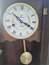 Antike ausgefallene Wanduhr /