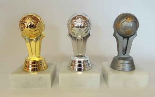 Fußball figur 3er serie gold - figur,