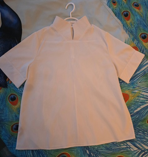 Kurzarm bluse mit stehkragen - kurzarm,
