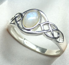 🌙 Gr.56 (17,8) Mondstein