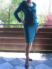 Modisches Kostüm von ESCADA, Gr. 36, Gr. S, petrolgrün, Schurwolle, neu 