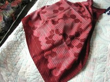 Halstuch rot mit Lurex, ca. 77x77, 100% Polyester