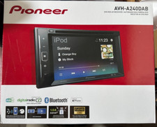 Autoradio Doppel-DIN Pioneer AVH-A240DAB-wie Neu in OVP
