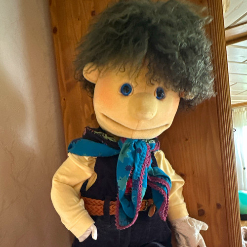 Stoffpuppe jungenpuppe schwarz - stoffpuppe,