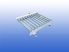 1 m. Angetriebene Rollenbahn