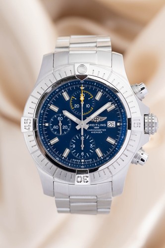 Breitling avenger chronograph - breitling,