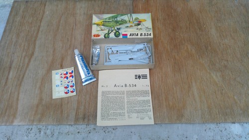 Ddr flugzeugmodell avia 534 - avia, b.534