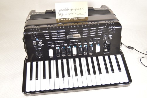 Roland v akkordeon - roland, fr-4x