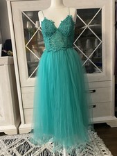 Ball/ Tüll/ Kleid von ASOS Gr. 34 Neu