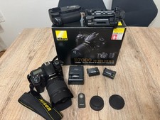 Nikon D7000 OVP - 16.9 MP D SLR Digitalkamera + Objektiv + mit Zubehörpaket