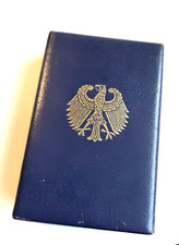 Bundesverdienstkreuz leeres Etui Hersteller Junker Berlin