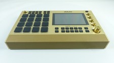 Akai MPC Live II Gold Edition Controller NEUwertig + OVP + Rechn./GEWÄHR!