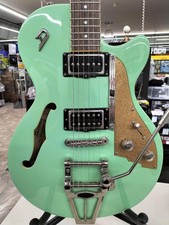 DUESENBERG Semi-Hollow Body Gitarre STARPLAYER TV Modell JP