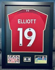 Harvey Elliott signiertes