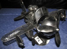 P4. Weinflaschenhalter