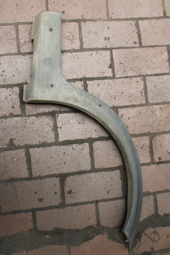 Radlaufblende hinten links - hinten,
