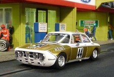 Revo Slot ALFA-ROMEO Giulia