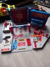 Crash Dummies Test Center von