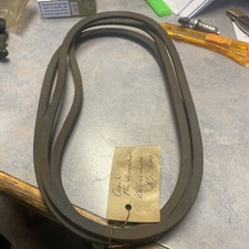 Irus Combi Einachser hier Keilriemen für Mähbalken