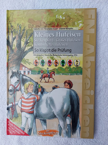Lehrbuch reitabzeichen - fn,