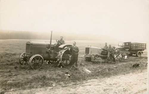 Foto fahrzeug traktor - fahrzeug,