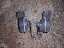 Hupe Horn 2 Klang 20040 Chrysler Voyager 3 III