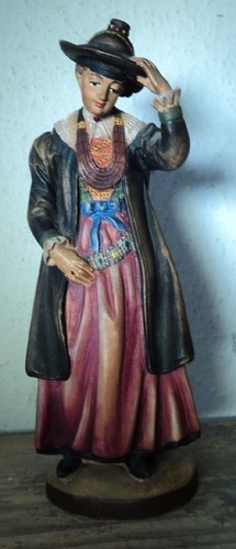 Feine geschnitzte holzfigur - geschnitzte,