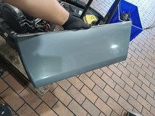 W124 S124 Beplankung Saccobrett hinten links 1246901740 Zierleiste Original