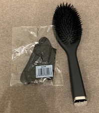 ghd The Dresser Oval Dressing