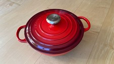 Le Creuset Gusseisentopf 24 cm in Kirschrot (Cerise) fast neu nur 1× benutzt