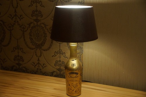 Led tischlampe aus einer - aus,