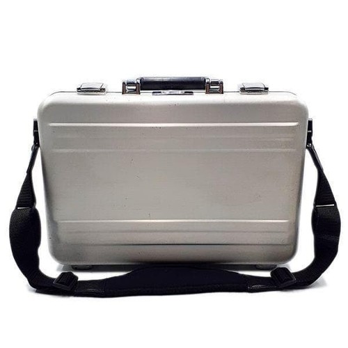 Zero halliburton dz3 - halliburton, silber