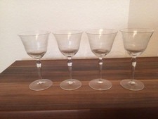 4 alte zarte Weingläser Gläser geschliffen aus Omas Schrank