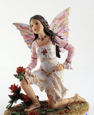 Christine Haworth Faerie Poppets The Perfect Rose Figur
