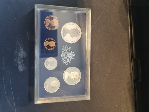 Royal australian mint proof - royal,