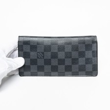 PRE-LOVED Louis Vuitton Damier