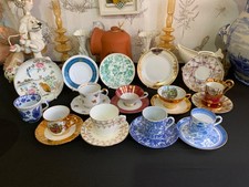 Konvolut gemischte Vintage Miniatur und Demitasse Kaffeetassen und Untertassen