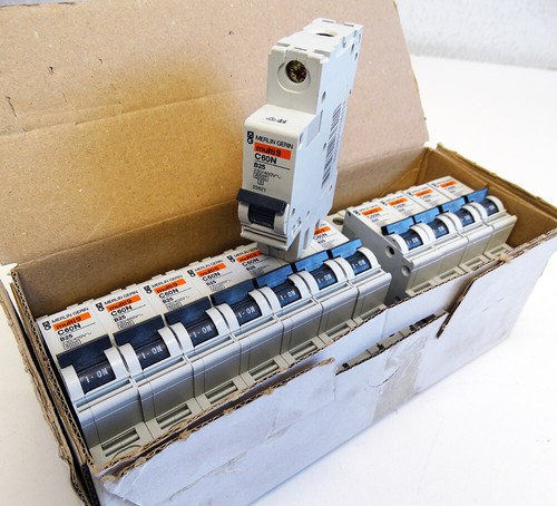 12x merlin gerin - 12x, c60n