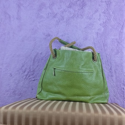 Pistachio avocado green - pistachio,