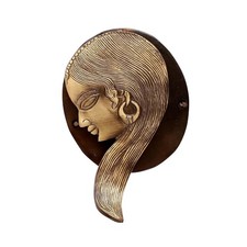 Antikes Finish Tribal Lady