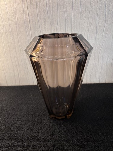 Art deco vase - art-deco, facetten