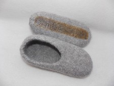 FILZIS * Filzpuschen mit Latexsohle * Gr. 37 * Handarbeit * NEU * #20