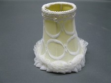 Lampenschirm aus Stoff im