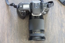 Minolta Dynax 300si mit Tokina Zoom Objektiv 28 - 210 mm (auch für Sony)