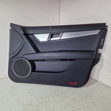 C12VR* Mercedes Benz C-Klasse W204 Türverkleidung vorne rechts A2045402410