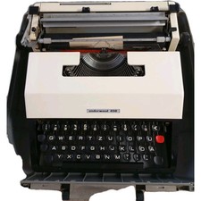 Schreibmaschine Underwood 450