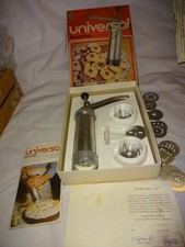 DDR CZ  UNIVERSAL