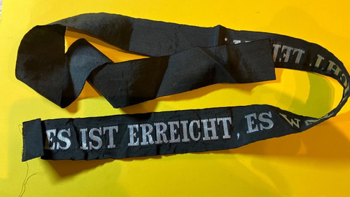 Altes mützenband beschnitten - altes,