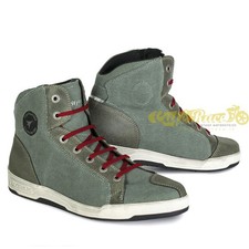 Schuhe Sneakers mit dem